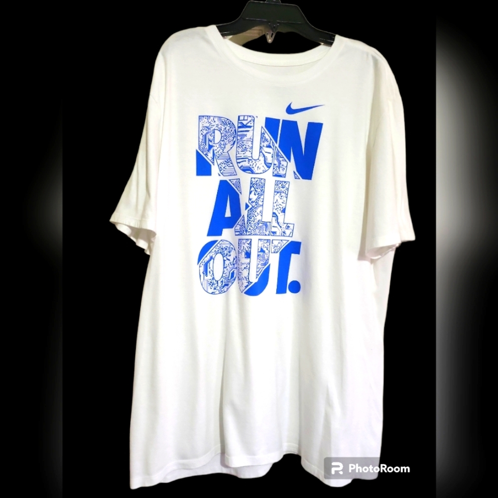 Nike Tee